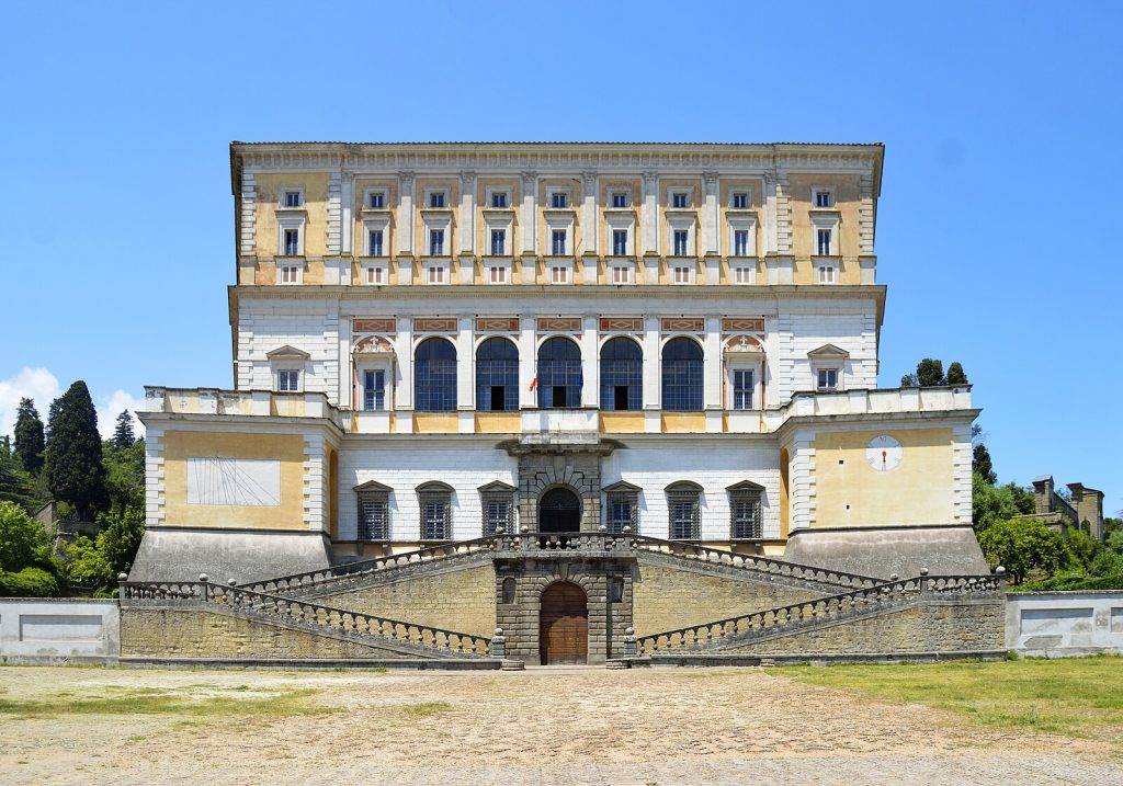 Caprarola, la regina della nocciola
