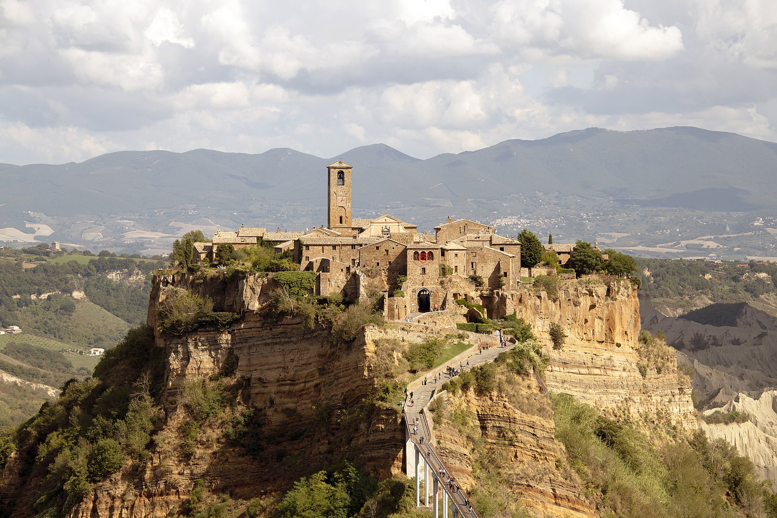 Civita di Bagnoregio: la città che muore