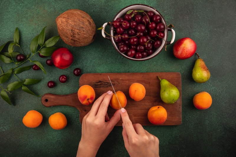 Frutta di stagione: come nasce, si raccoglie e si conserva