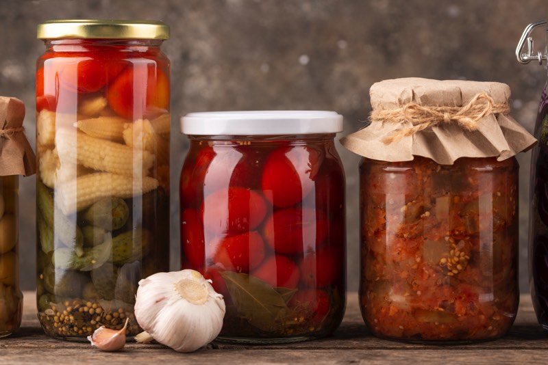 Il mese dei pomodori (e delle conserve): idee e tradizioni da riscoprire