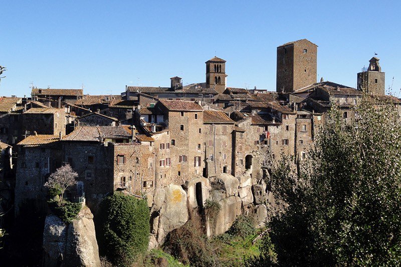 Vitorchiano, il borgo del peperino