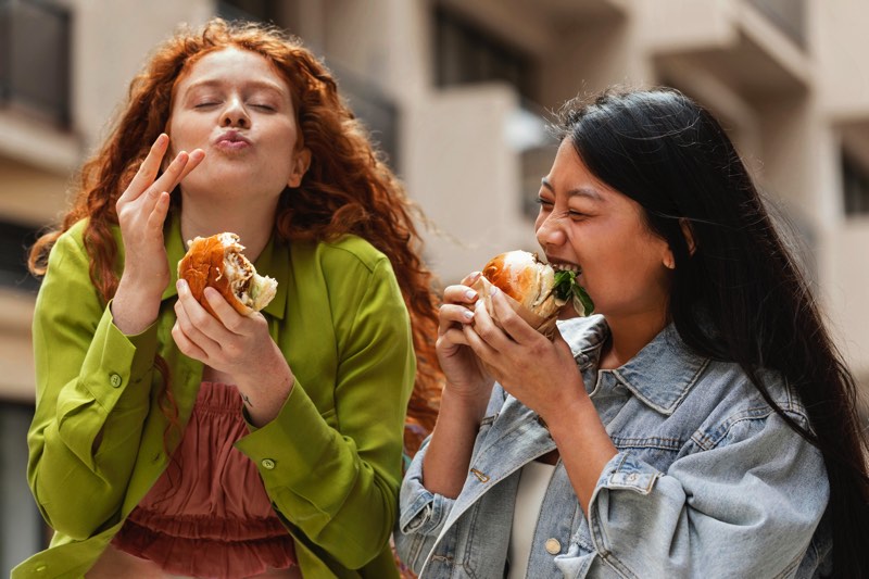 Slow food VS Fast food - ViviSanoMangiaBene.it