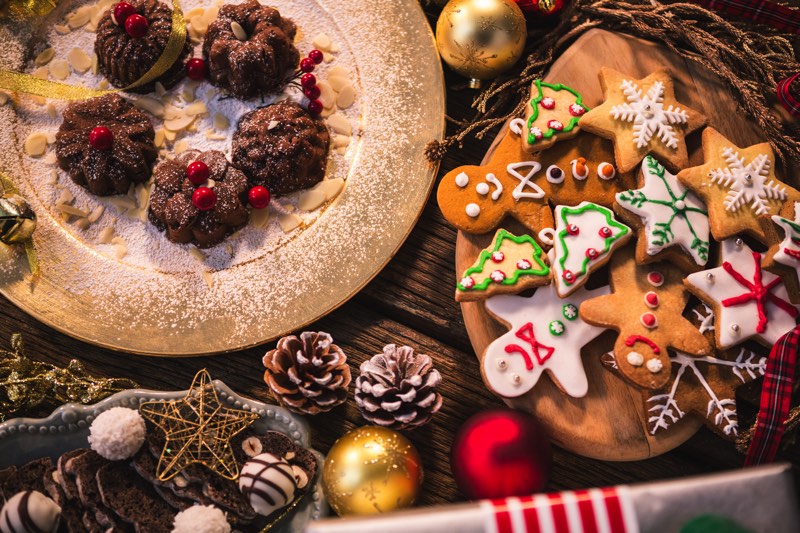 La psicologia del Natale: perché durante le feste mangiamo in modo diverso?